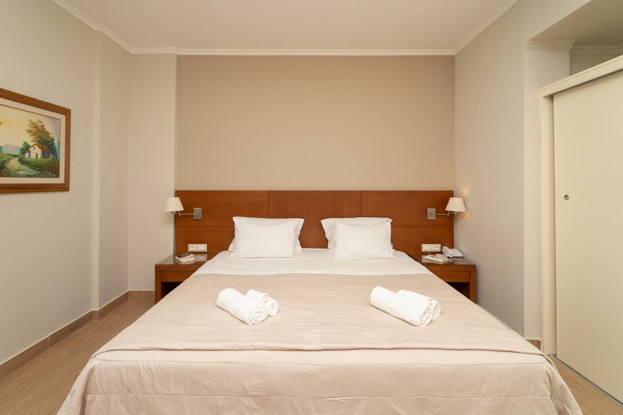 Niriides Luxury Villas Methoni  Dış mekan fotoğraf