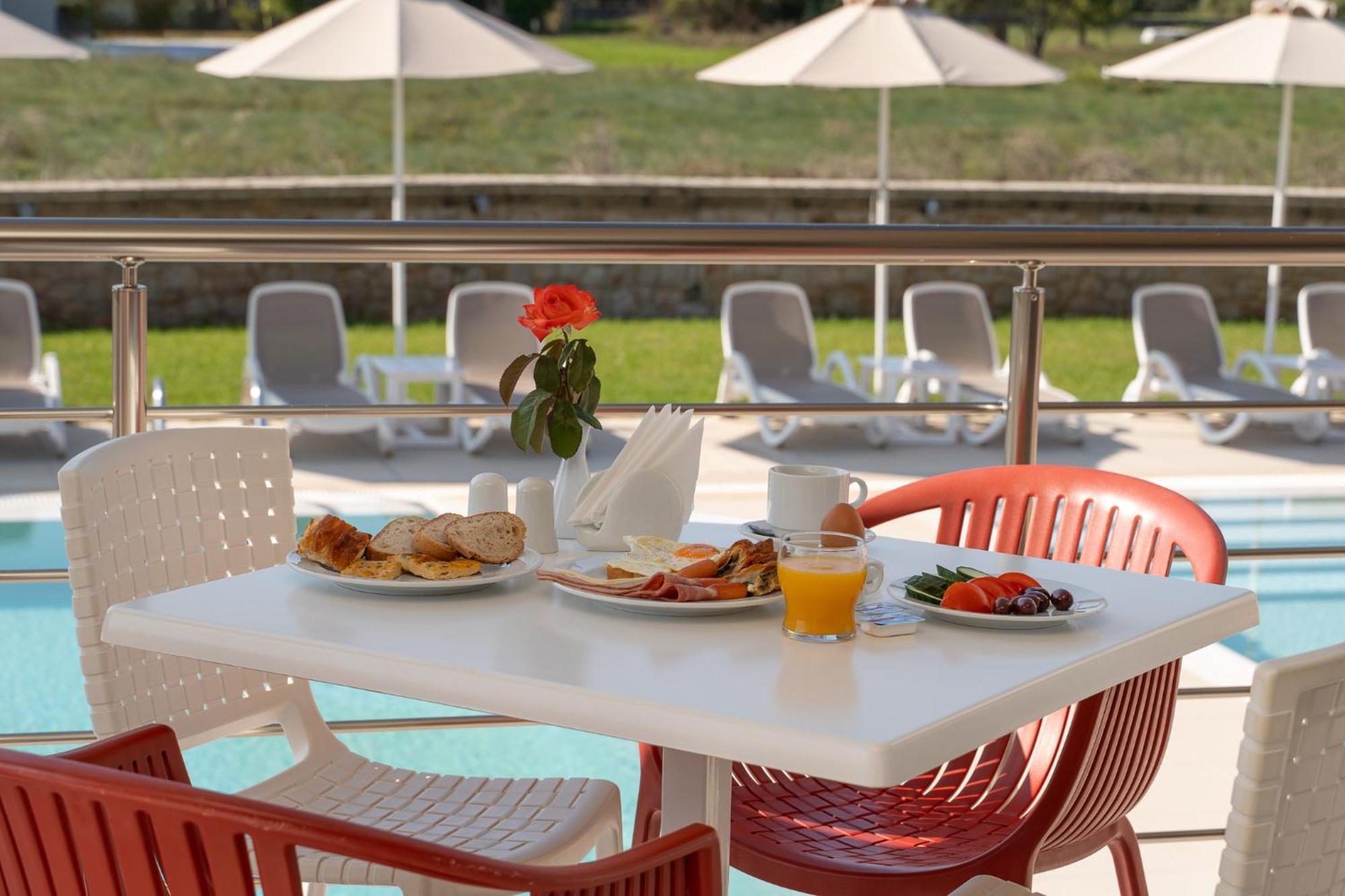Niriides Luxury Villas Methoni  Dış mekan fotoğraf