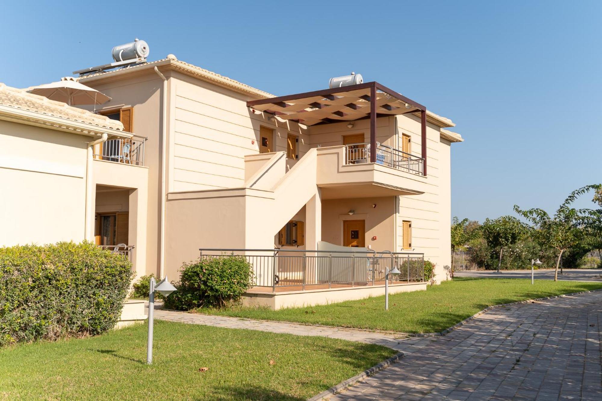 Niriides Luxury Villas Methoni  Dış mekan fotoğraf